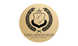 Logotipo Lima Advocacia e Consultoria em dourado e preto, apresentando brasão com as iniciais L e A, coroa e ramos de louro.
